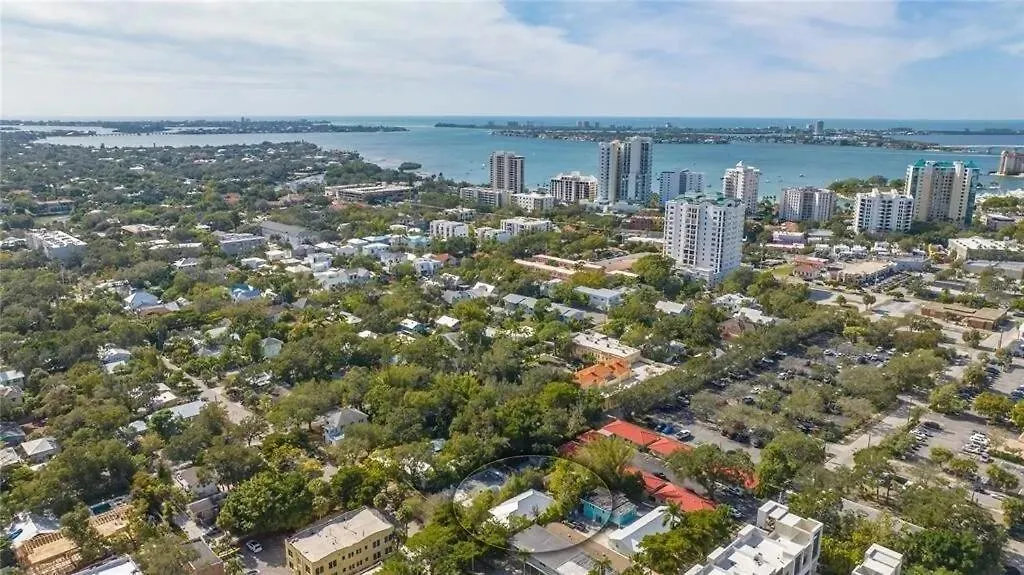 Gem In Laurel Park, Newly Remodeled, Near Downtown Villa Sarasota Holiday home