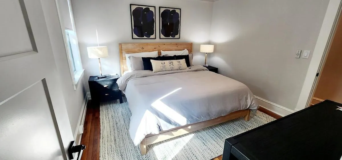 Gem In Laurel Park, Newly Remodeled, Near Downtown Villa Sarasota Holiday home