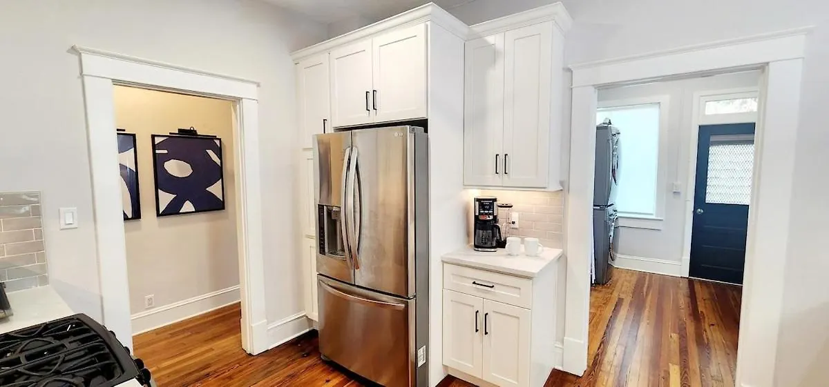 Holiday home Gem In Laurel Park, Newly Remodeled, Near Downtown Villa Sarasota