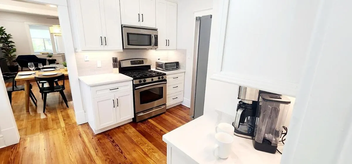 Gem In Laurel Park, Newly Remodeled, Near Downtown Villa Sarasota Holiday home